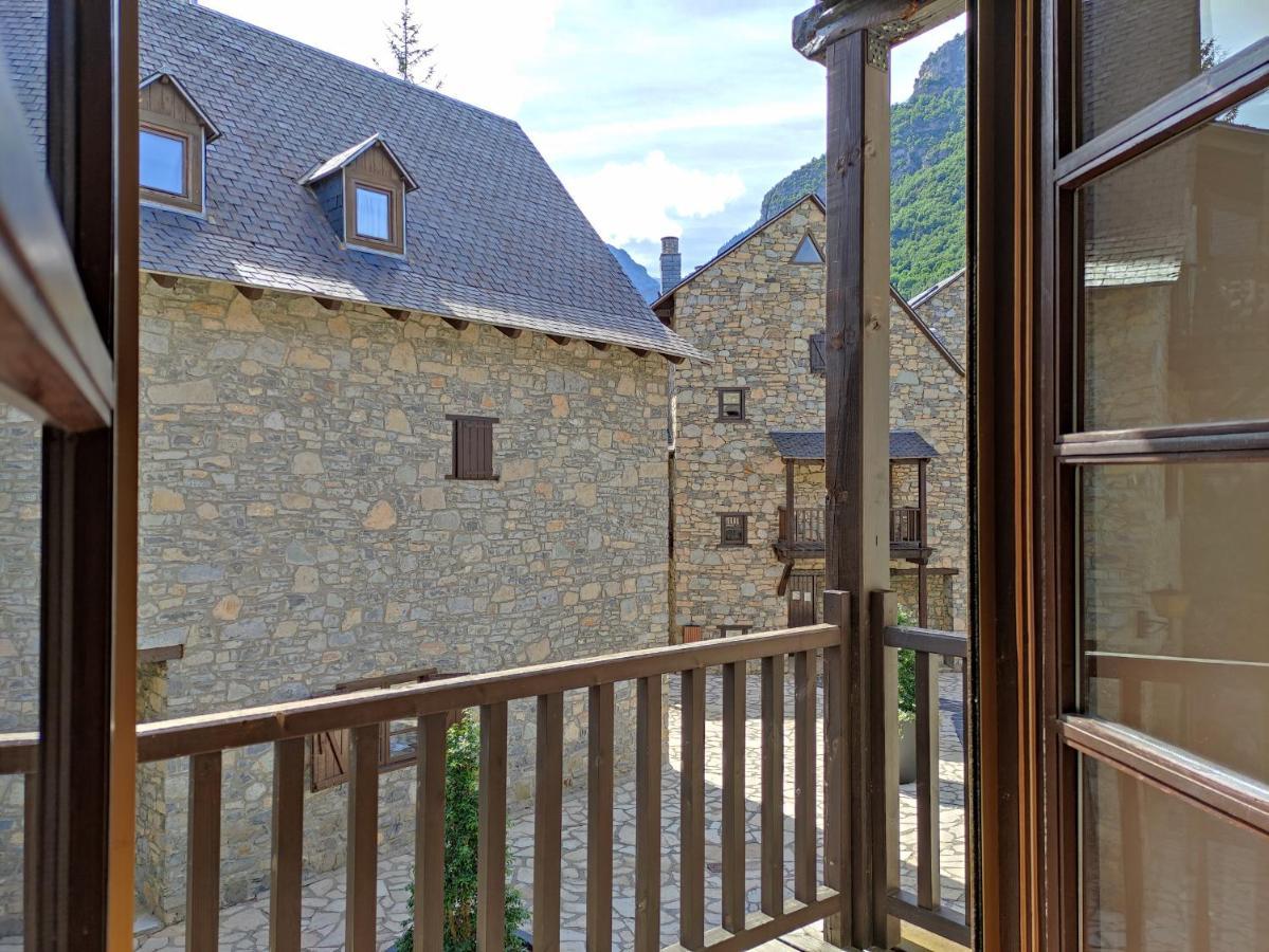 Apartamento De La Marmota Eriste Exterior foto