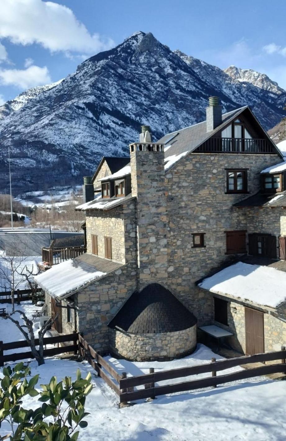 Apartamento De La Marmota Eriste Exterior foto